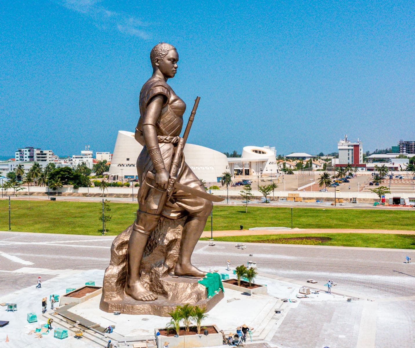 Place de l'Amazone, Cotonou
